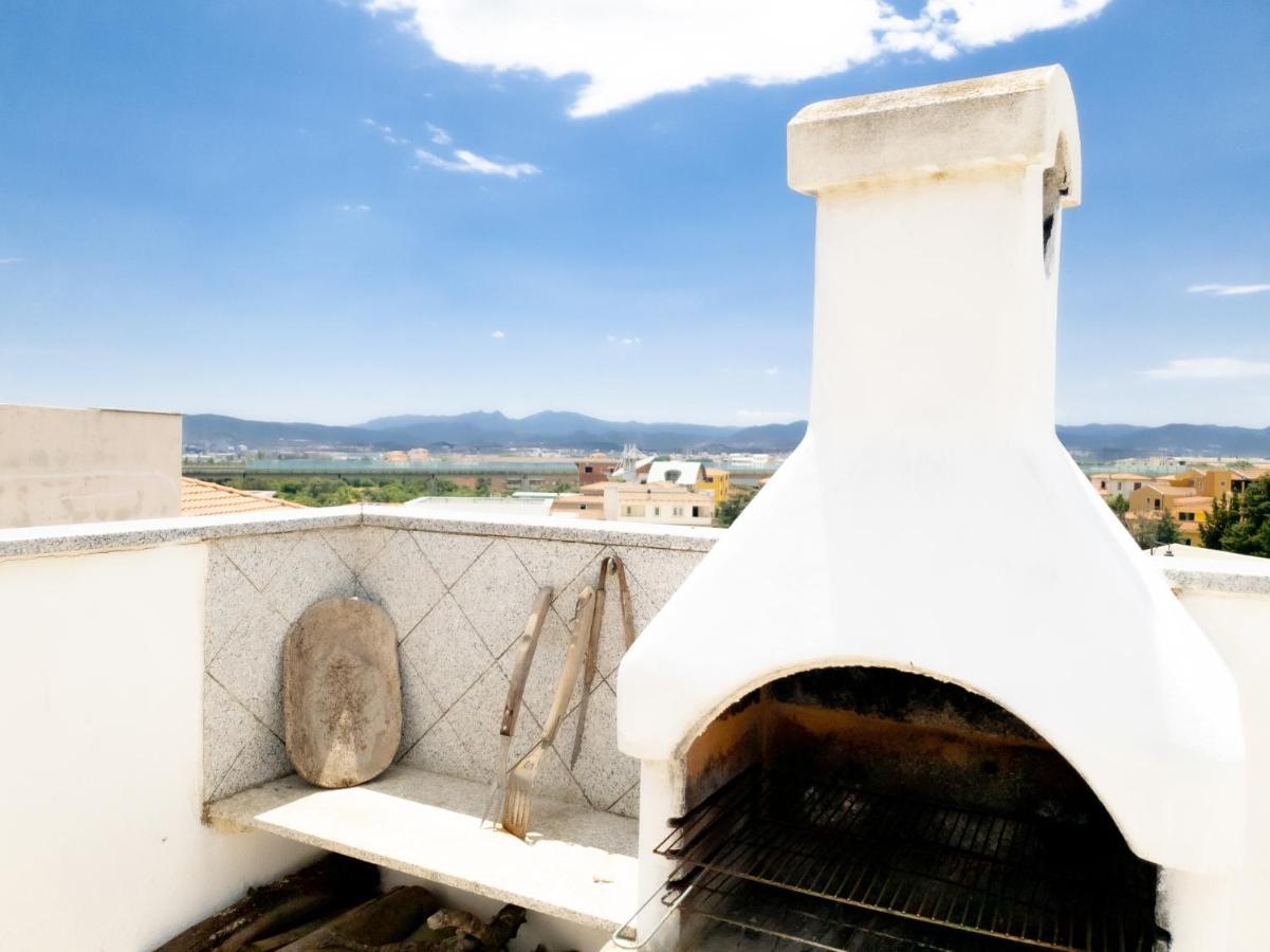 Penthouse Attico Pop - Pms Casevacanze Olbia Eksteriør billede